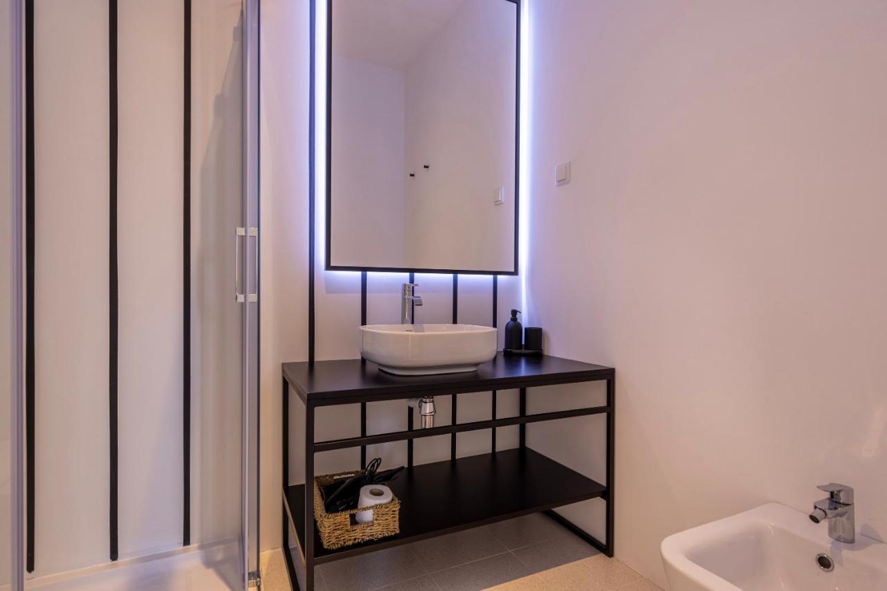 Liberdade Concept 2Bdr Apartment By Lovelystay Лиссабон Экстерьер фото