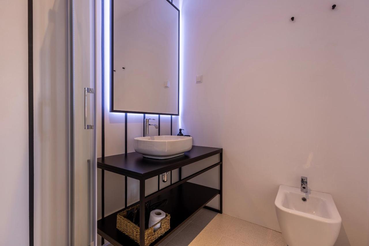 Liberdade Concept 2Bdr Apartment By Lovelystay Лиссабон Экстерьер фото
